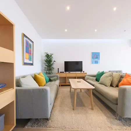 28 By Destination Algarve Senhora da Luz